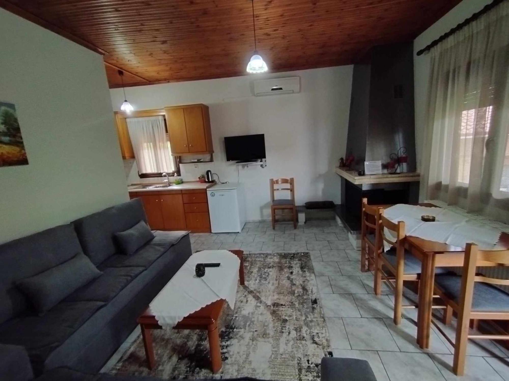 Guesthouse Mythos Órma 외부 사진